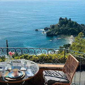  Bed & Breakfast La Bergerie Italy